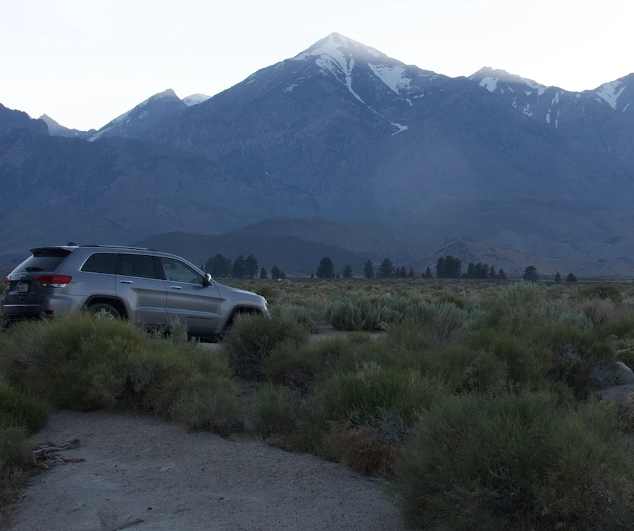 Life on the Move: The Pros and Cons of Becoming a Digital Nomad